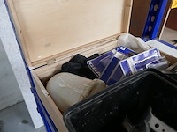 Diverse items - afbeelding 5 van  6