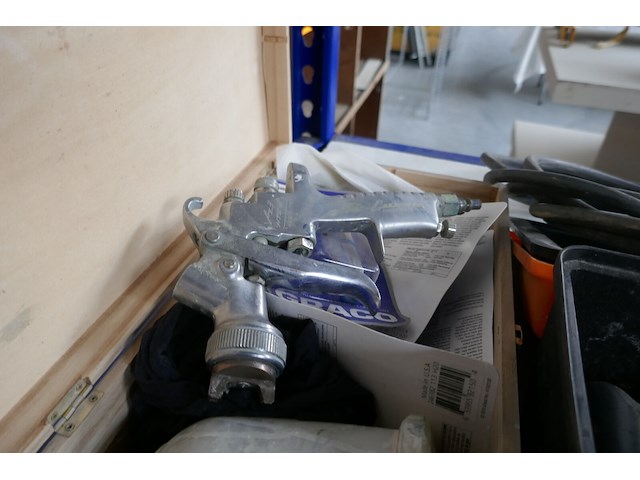 Diverse items - afbeelding 6 van  6