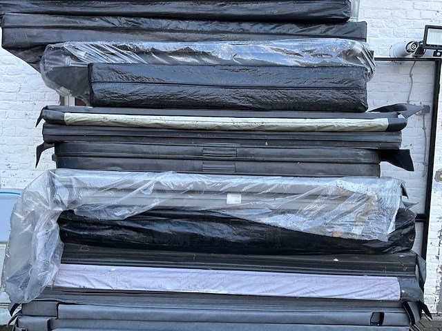 Diverse jacuzzi covers - afbeelding 7 van  12