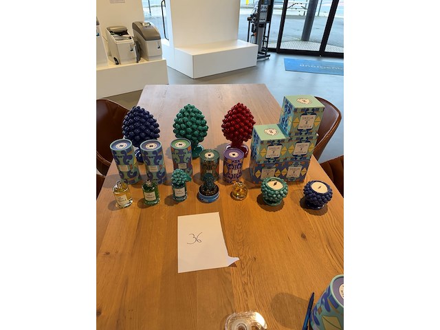 Diverse kaarsen + parfums sikelia - afbeelding 1 van  10