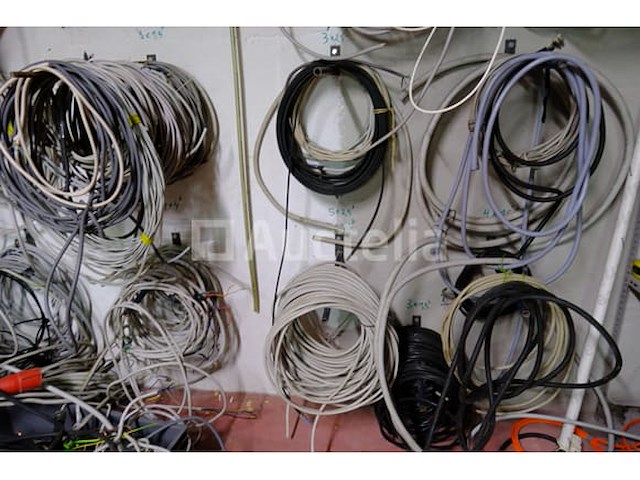 Diverse kabelassemblages - afbeelding 1 van  7