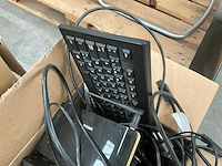 Diverse kabels en computer toebehoren - afbeelding 2 van  11