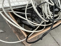 Diverse kabels en computer toebehoren - afbeelding 7 van  11