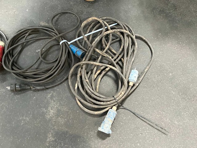 Diverse kabels - afbeelding 5 van  5