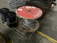 Diverse kabels - afbeelding 3 van  4