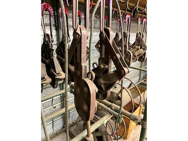 Diverse kabeltrekkers (19x) - afbeelding 9 van  13