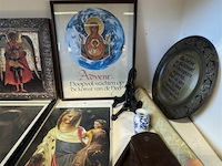 Diverse kaders met kerkelijke afbeeldingen - afbeelding 5 van  7