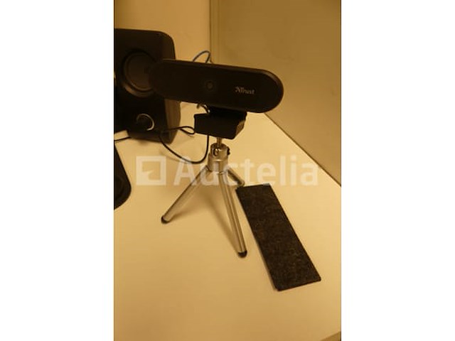 Diverse kantoormeubilair - afbeelding 8 van  21