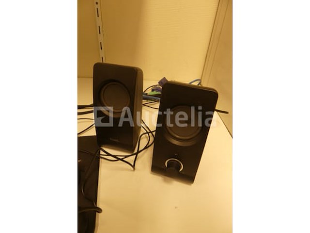 Diverse kantoormeubilair - afbeelding 9 van  21