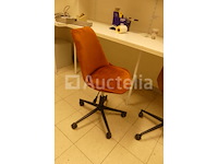 Diverse kantoormeubilair - afbeelding 11 van  21