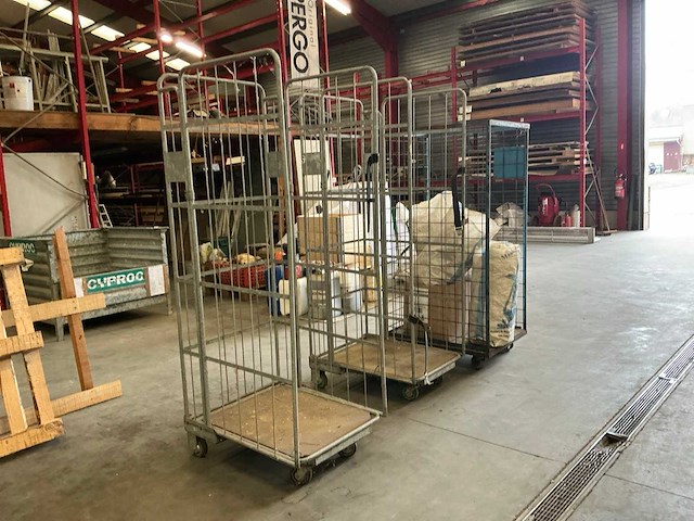 Diverse karren (3x) - afbeelding 3 van  3