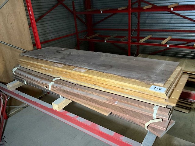 Diverse kasteelvloer panelen - afbeelding 1 van  6