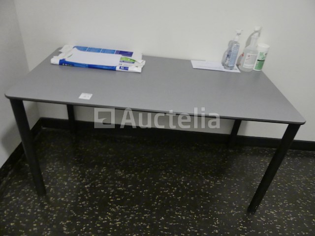 Diverse kasten en tafels - afbeelding 4 van  11