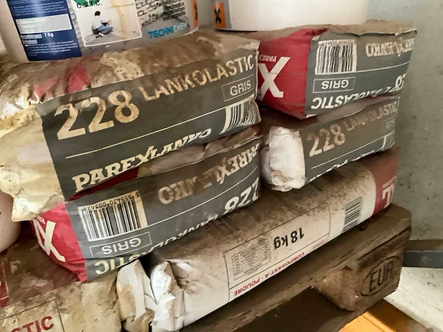 Diverse kelderdichtingsmaterialen - afbeelding 6 van  8