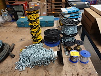 Diverse kettingen - afbeelding 1 van  7