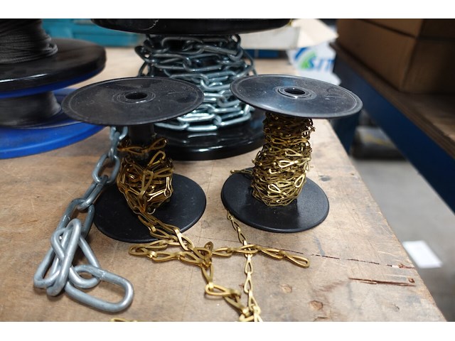 Diverse kettingen - afbeelding 4 van  7