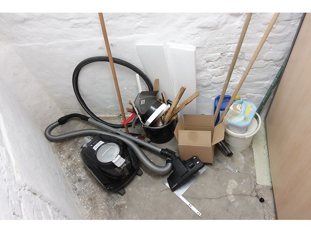 Diverse keuken en kuismateriaal - afbeelding 9 van  12