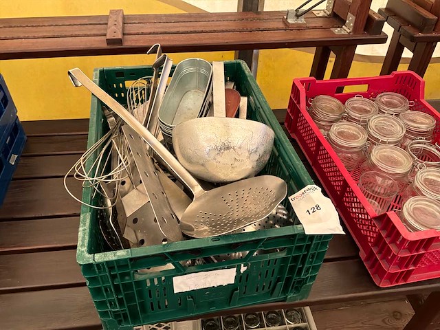 Diverse keukengerei - afbeelding 1 van  3