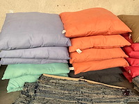 Diverse kleuren sierkussens (27x) - afbeelding 2 van  8