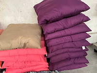 Diverse kleuren sierkussens (27x) - afbeelding 4 van  8