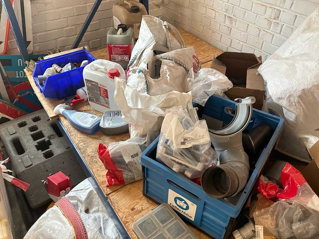Diverse koppelingen en klemmen pvc en voor chauffage - afbeelding 4 van  4