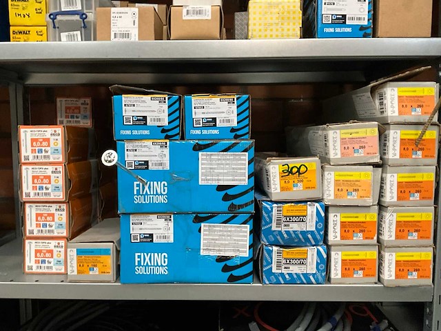 Diverse kopschroeven - afbeelding 1 van  10