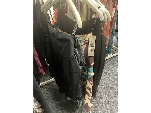 Diverse (korte) rokjes (25x) - afbeelding 19 van  28