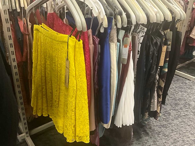 Diverse (korte) rokjes (25x) - afbeelding 12 van  28