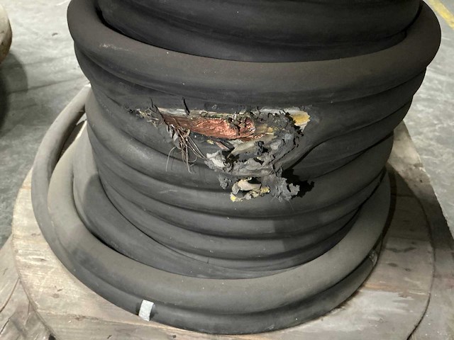 Diverse krachtstroom kabels (3x) - afbeelding 9 van  9