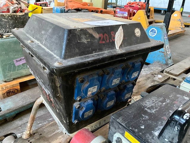 Diverse krachtstroom verdelers (5x) - afbeelding 4 van  11