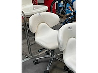 Diverse krukken (4x) + poef - afbeelding 3 van  7