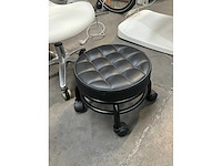 Diverse krukken (4x) + poef - afbeelding 5 van  7