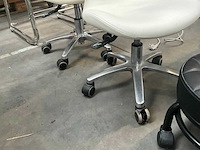 Diverse krukken (4x) + poef - afbeelding 7 van  7