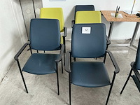 Diverse kunstlederen vergaderstoelen (4x) - afbeelding 1 van  5