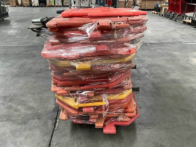 Diverse kunststof afzethekken (25x) - afbeelding 2 van  5