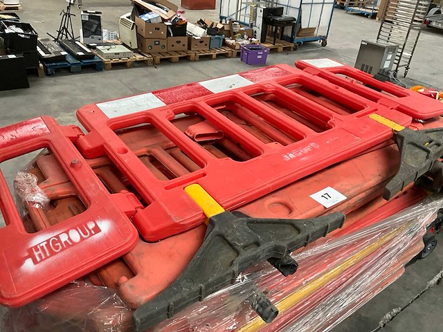 Diverse kunststof afzethekken (25x) - afbeelding 5 van  5