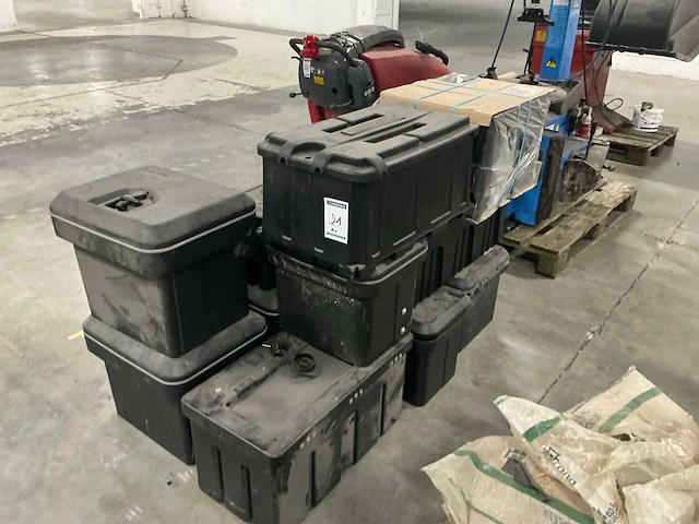 Diverse kunststof gereedschapskoffers (14x) - afbeelding 3 van  4