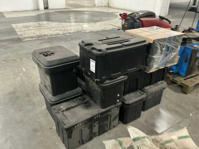 Diverse kunststof gereedschapskoffers (14x) - afbeelding 4 van  4