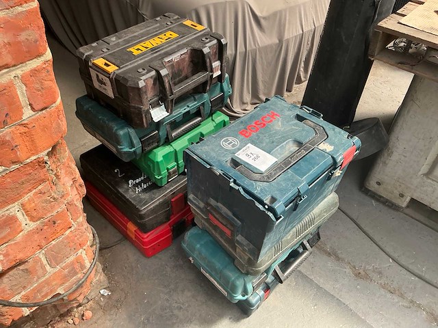 Diverse kunststof machinekoffers (9x) - afbeelding 1 van  10