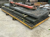 Diverse kunststof rijplaten (13x) - afbeelding 1 van  3