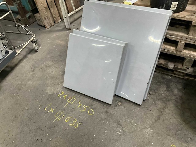 Diverse kunststoffen deksels/afsluitpanelen (4x) - afbeelding 5 van  7