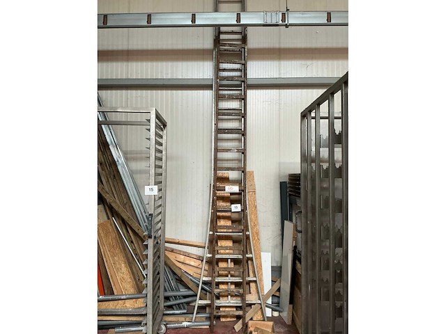 Diverse ladders (2x) - afbeelding 3 van  3