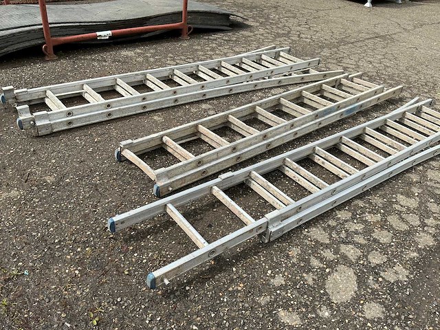 Diverse ladders (3x) - afbeelding 2 van  2