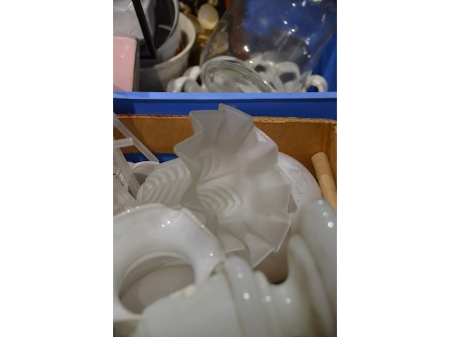 Diverse lampen en toebehoren lampen - afbeelding 7 van  9