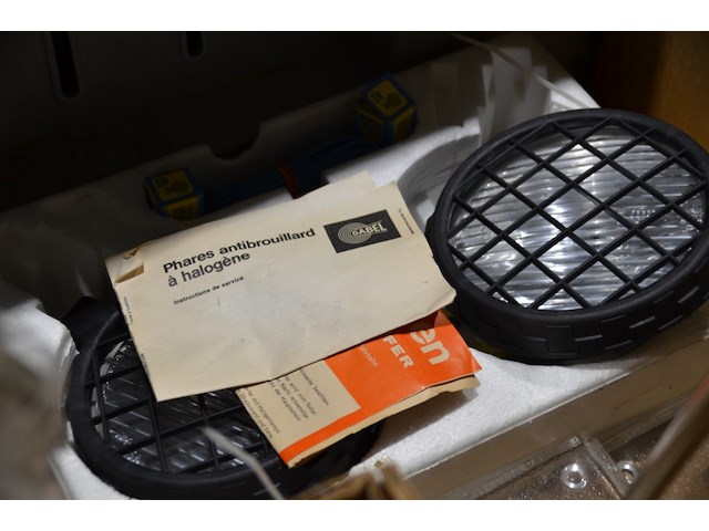 Diverse lampen en toebehoren lampen - afbeelding 9 van  9