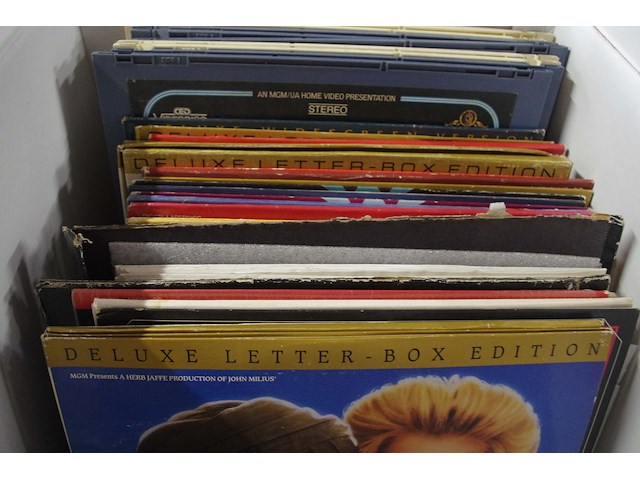 Diverse laser- en videodiscs - afbeelding 3 van  5