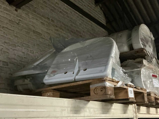 Diverse lavabo’s (4x) - afbeelding 1 van  2