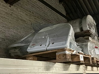 Diverse lavabo’s (4x) - afbeelding 1 van  2