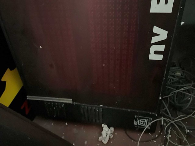 Diverse led schermen en lichtbakken (8x) - afbeelding 11 van  11