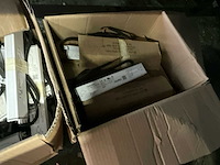 Diverse led verlichting en transformator - afbeelding 13 van  20